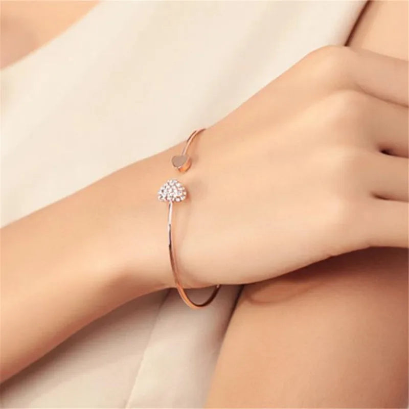 Woozu 2019 New Fashion Adjustable Crystal Double Heart Bow Bilezik Cuff Opening Bracelet For Women Jewelry Gift Mujer Pulseras